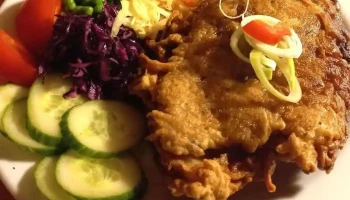 Bistro Labužník a catering - 54, Nám. Dr. E. Beneše 16