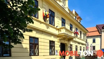 Hejtmanský dvůr - hotel, restaurace a wellness - Masarykovo Nám. 114