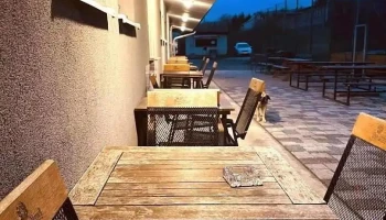 Hospůdka na Hřišti Fk Mníšek - Lhotecká