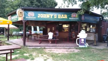 Johny's bar - Unnamed Road