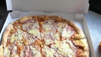 Mega pizza - Plzeňská 475