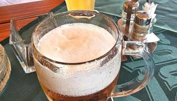 Občerstvení u Veselky - Kamenný Přívoz