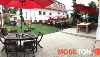 Občerstvovna ve dvoře - Nádražní 102