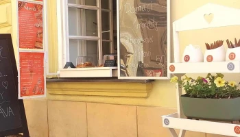 Okno U Hrádku - Barborská 25/7, Vnitřní Město 284 01
