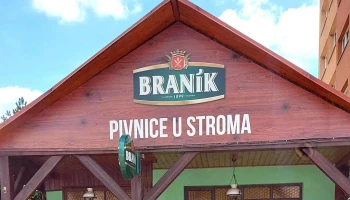 Pivnice u Stroma - Sklářská 422
