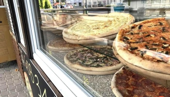 Pizza Don - 190 00 Praha 9