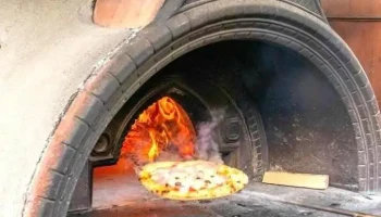 Pizza Napoletana Sedmý schod - Zelené Nám. 3114