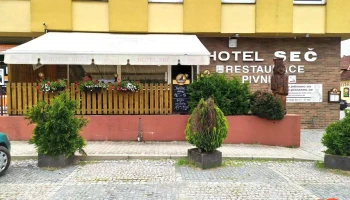 Pizza Seč - 538 07 Seč 1