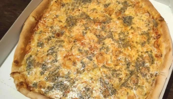 Pizzeria La Famiglia - Náměstí 44