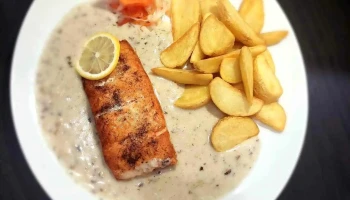 Q.v restaurant - 01 Aš 1