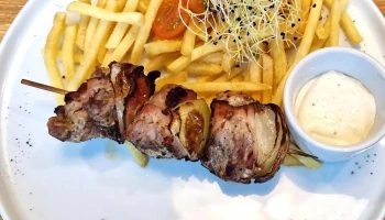 Restaurace & Bowling Smetanova - Smetanova 2360