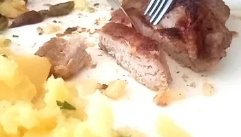 Restaurace Hladinka - Nám. Svobody 1460