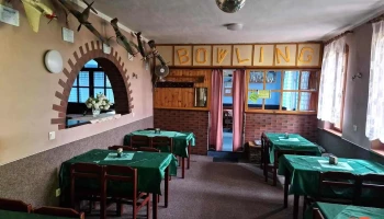 Restaurace pod Javorem + bowling - Česko