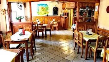 Restaurace Pod zámkem - 77 Šluknov