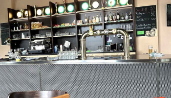 Restaurace U Nádraží - P. Bezruče 744/8 288 02