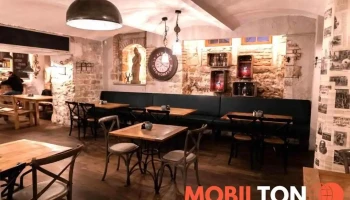 Rose Garden Apartments and Restaurant - Křížová 18