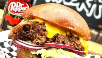 Street Food Hruška - Mírové Nám
