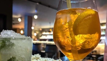 Vespa Wine Bar - Kolín I