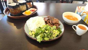 Vietnam Quan - restaurace - Karlova 397
