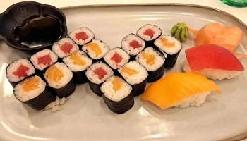 Wang Running Sushi - Hradební 01/1