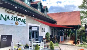 Zájezdní hostinec Na Štěpáně - Mělnická 82