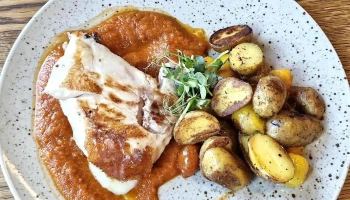 Základna restaurace & Pub Jihlava - Tolstého 1455/2 586 01