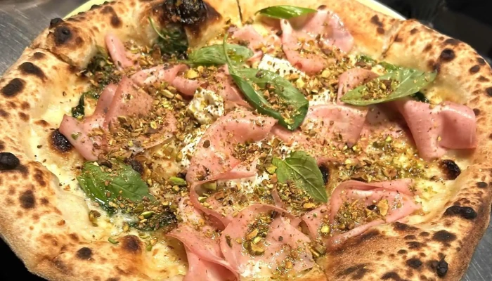 Adelante Pizzeria -  Webova Stranka - Jizerní 293