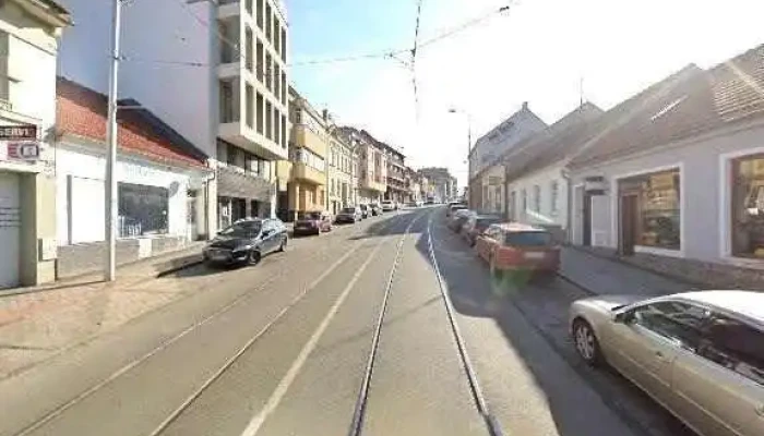 Adi Mobilni Telefony A Pocitace Vse - Brno-žabovřesky