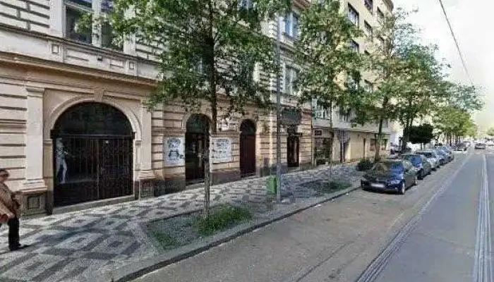 Aj -  Servis Street View A 360deg - Vinohrady