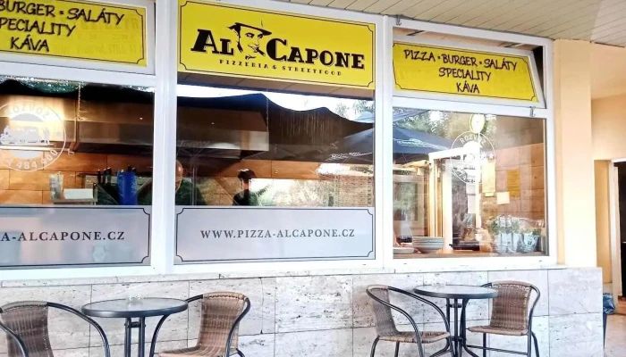 Alcapone Pizzerie Vzhled A Atmosfera - Kulturní 1794