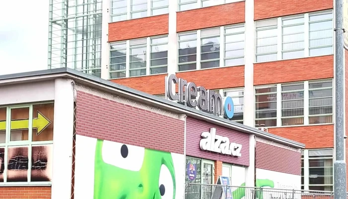 Alzacz Prodej Elektroniky - Jana Antonína Bati 7031