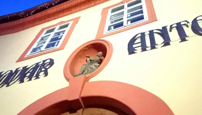 Antosova Krcma Gastrobar - 10, Vinařického 14