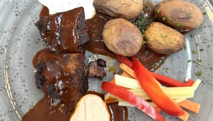 Arrigo Unikatni Gastronomie Beef Wellington - Děčín I