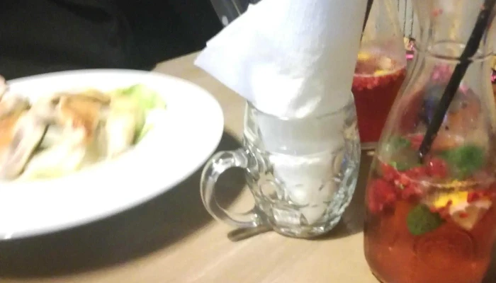Arts Cafe Restaurace - Sokolská 483