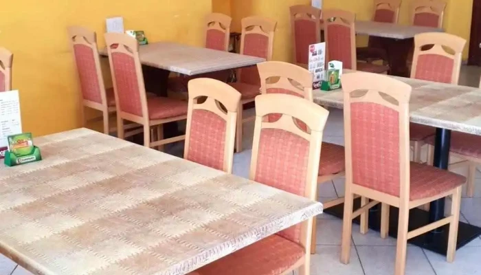 Asia Bistro -  Vzhled A Atmosfera - Masarykovo Nám. 2