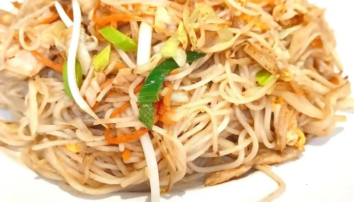 Asian 88 Kutna Hora -  Pad Thai - Vnitřní Město