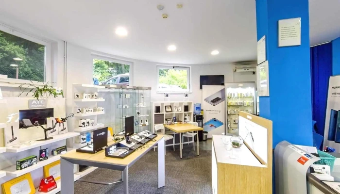 Atcmobile Prodej A Servis Mobilnich Telefonu Iphone Samsung Motorola Xiaomi Redmi A Dalsi Street View A 360 - Ostrava-jih-hrabůvka