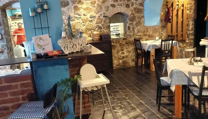 Athina -    Recka Restaurace Decin Vse - Dlouhá Jízda
