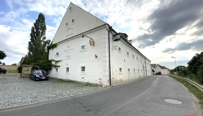 Auberge De Provence -  Od Hostu - U Špejcharu 355