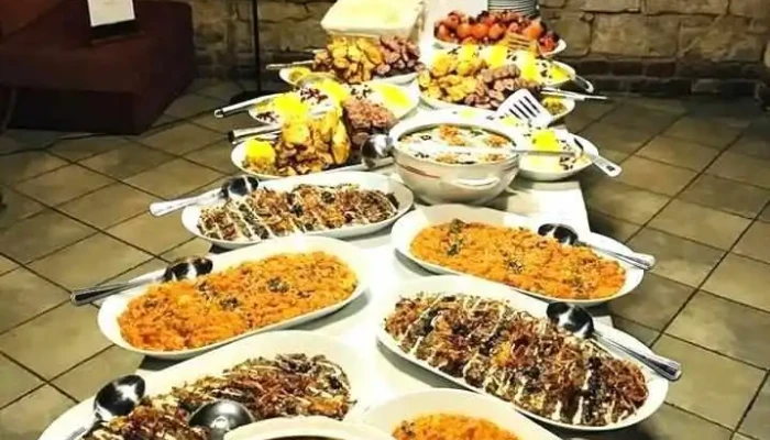 Aubergine Persian Restaurant -  Od Vlastnika - Karlín