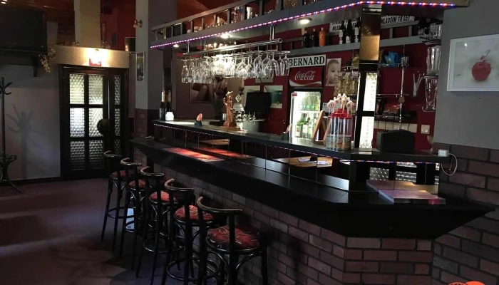 Aura Restaurace - 742 21 Kopřivnice 1