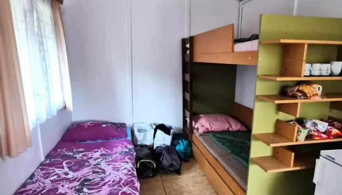 Autokemp Chabarovice Pokoje - Přestanovská 685