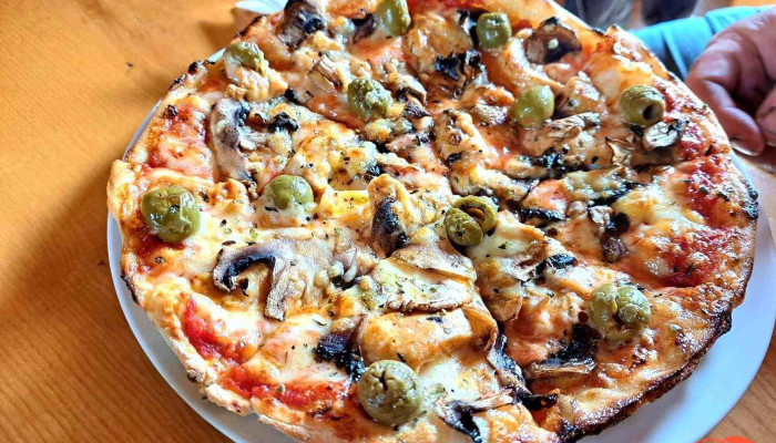 Baba Jaga Pizza -  Jidlo A Piti - Valašská Bystřice