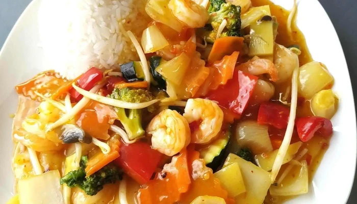 Banyan Bistro -    Quan Moi Otevřeno Nyni - Smetanova 2360