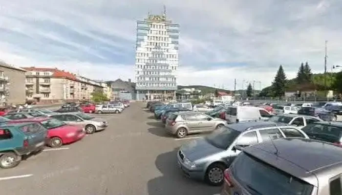 Banyan Bistro -    Quan Moi Street View A 360deg - Smetanova 2360