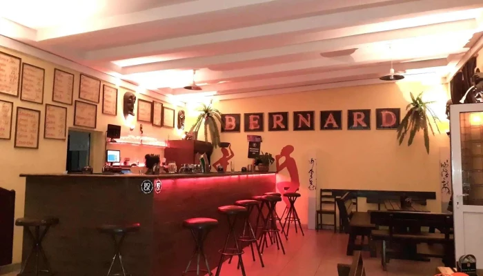 Bar Bernard - 25 Nová Role
