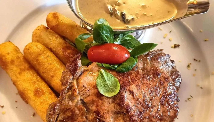 Barracuda -    Steak House Instagram - Dlouhá 1359