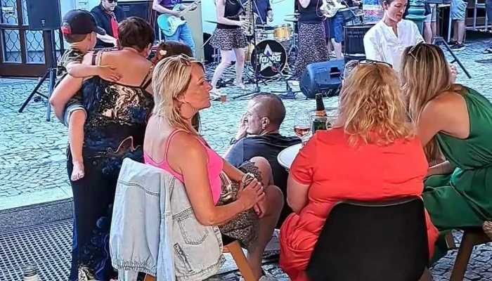 Barrande -  Vzhled A Atmosfera - Nám. Joachima Barranda 16