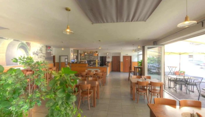 Bartolomejka Restaurace Street View A 360deg - Politických Vězňů 880