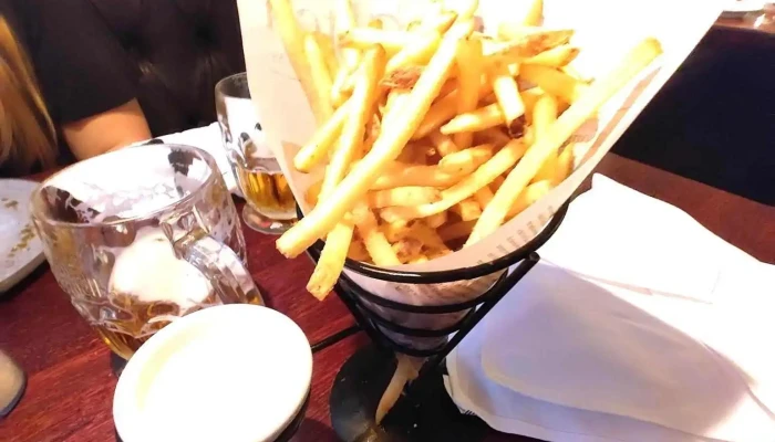 Beef House Grill Bar Hranolky - Petrská Čtvrť
